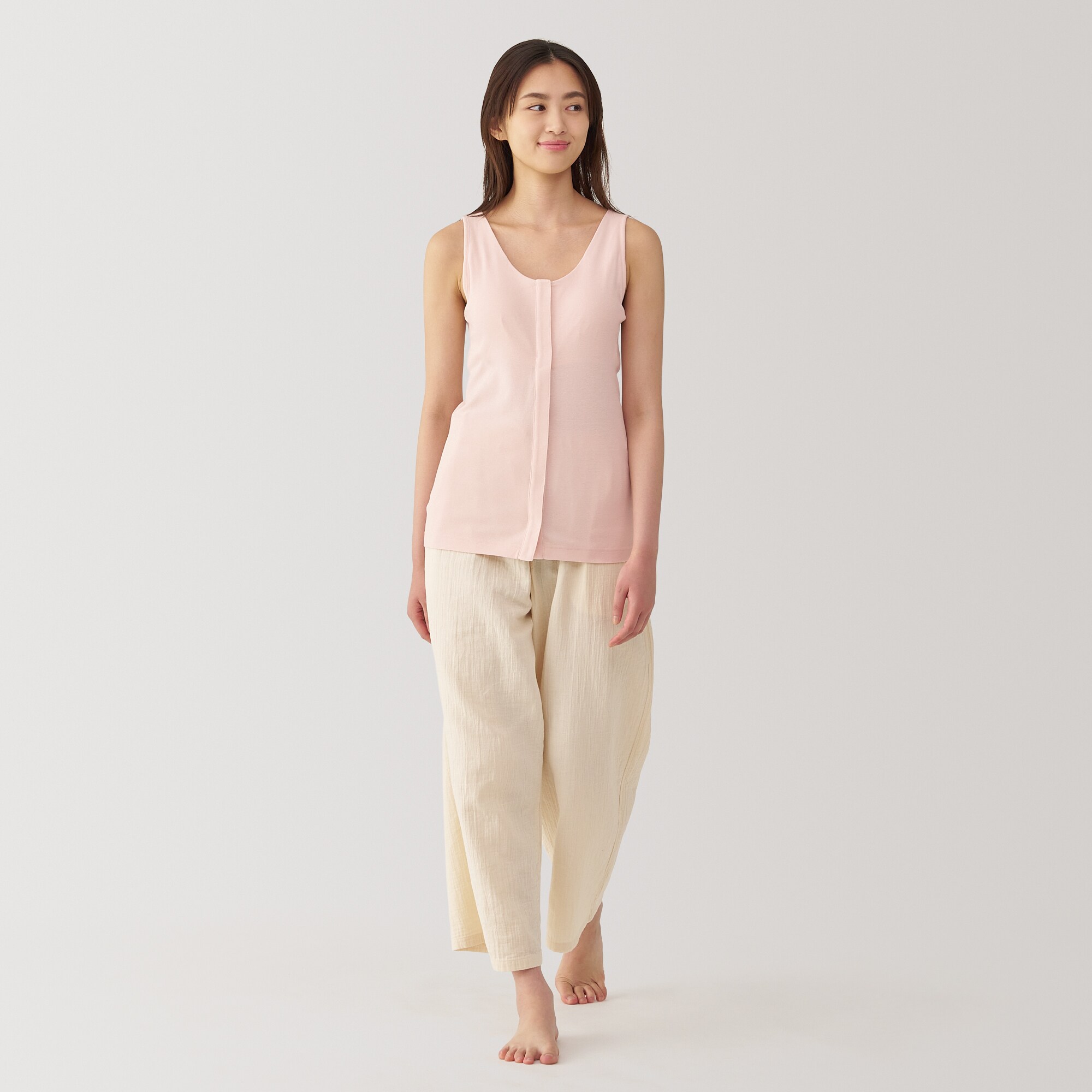 婦人　前開きカップ入りタンクトップ