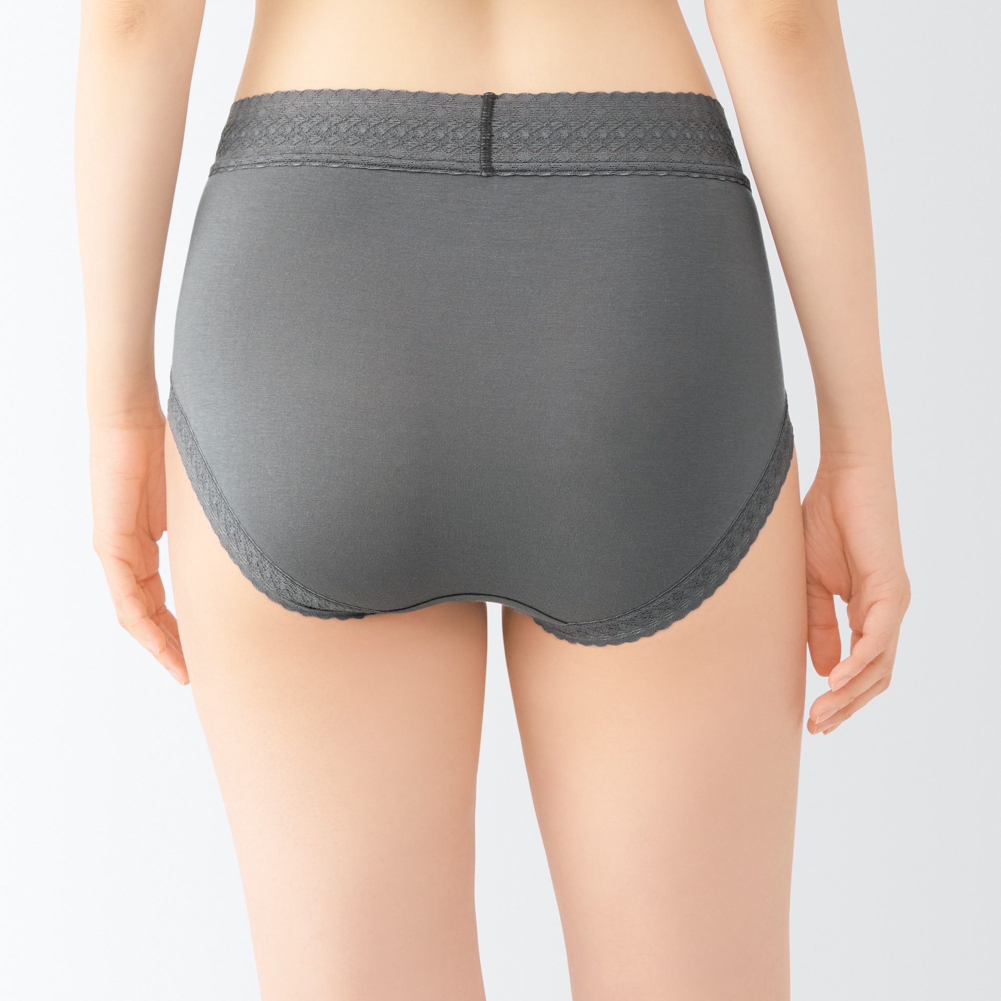 婦人　なめらかレース付きハイライズショーツ