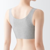 婦人　どこにも縫い目がないハーフトップブラジャー