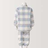 ベビー　脇に縫い目のない　フランネル　お着替えパジャマ