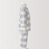 ベビー　脇に縫い目のない　フランネル　お着替えパジャマ