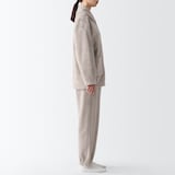 婦人　静電気が起きにくい　着る毛布　パジャマ