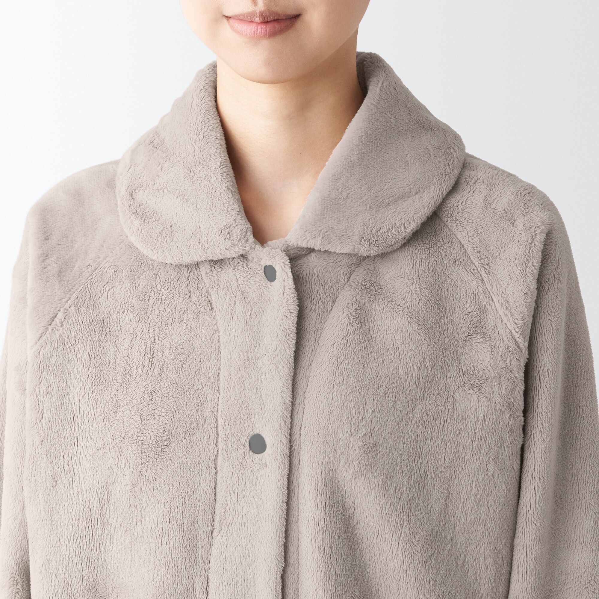 婦人　静電気が起きにくい　着る毛布　パジャマ