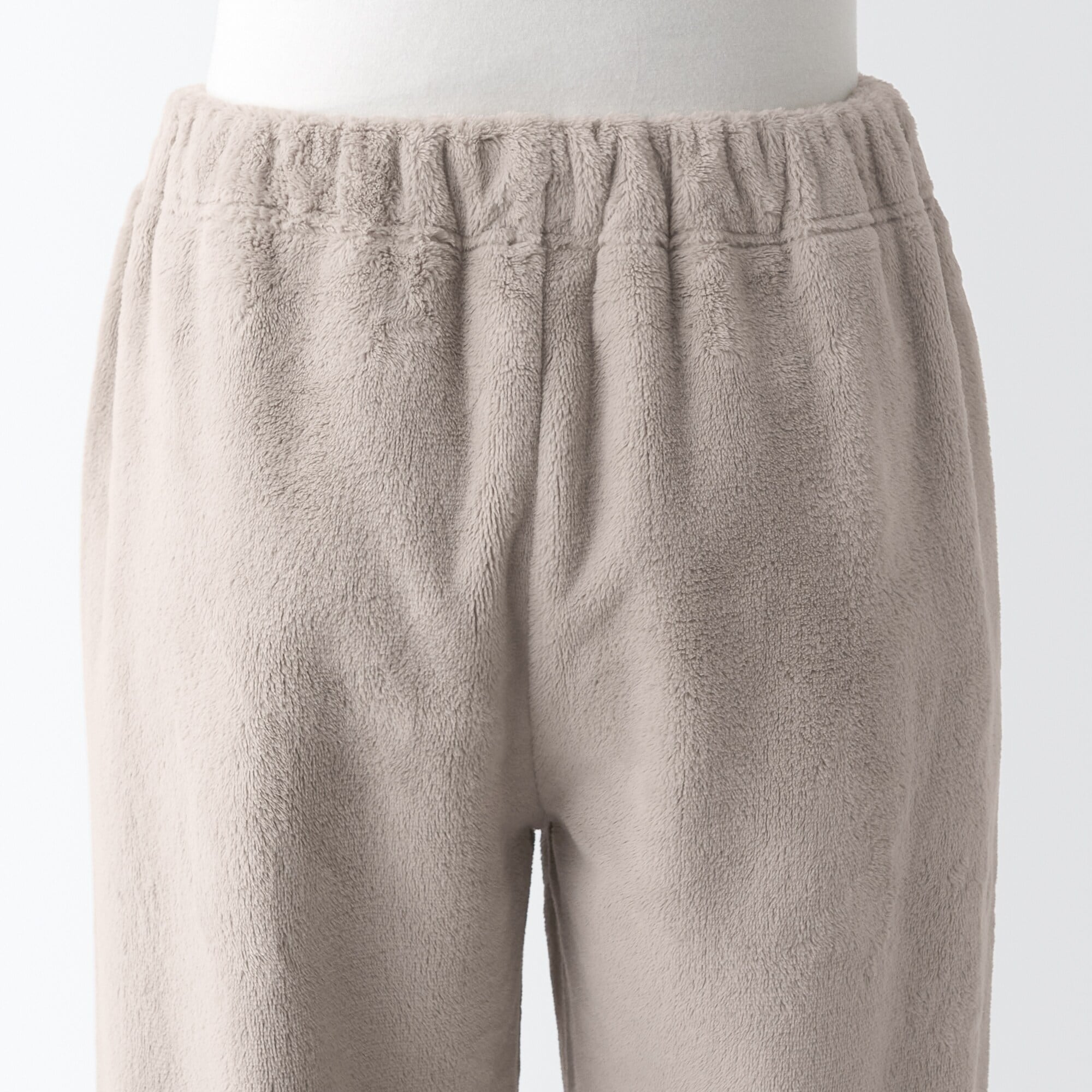 婦人　静電気が起きにくい　着る毛布　パジャマ