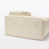 植物由来の原料を使った　ワンショルダーバッグ