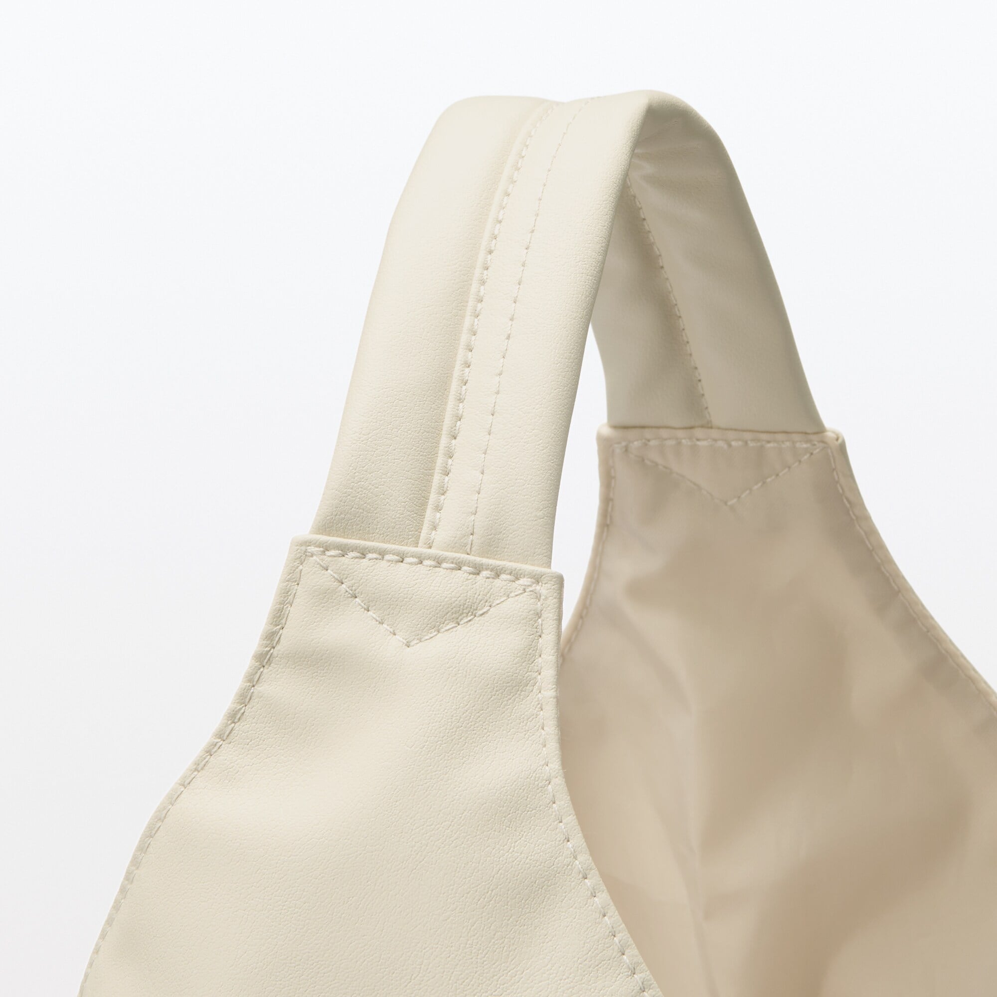 植物由来の原料を使った　ワンショルダーバッグ