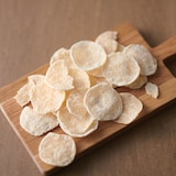 お米のスナック　サクッと香ばしいチップス　塩味