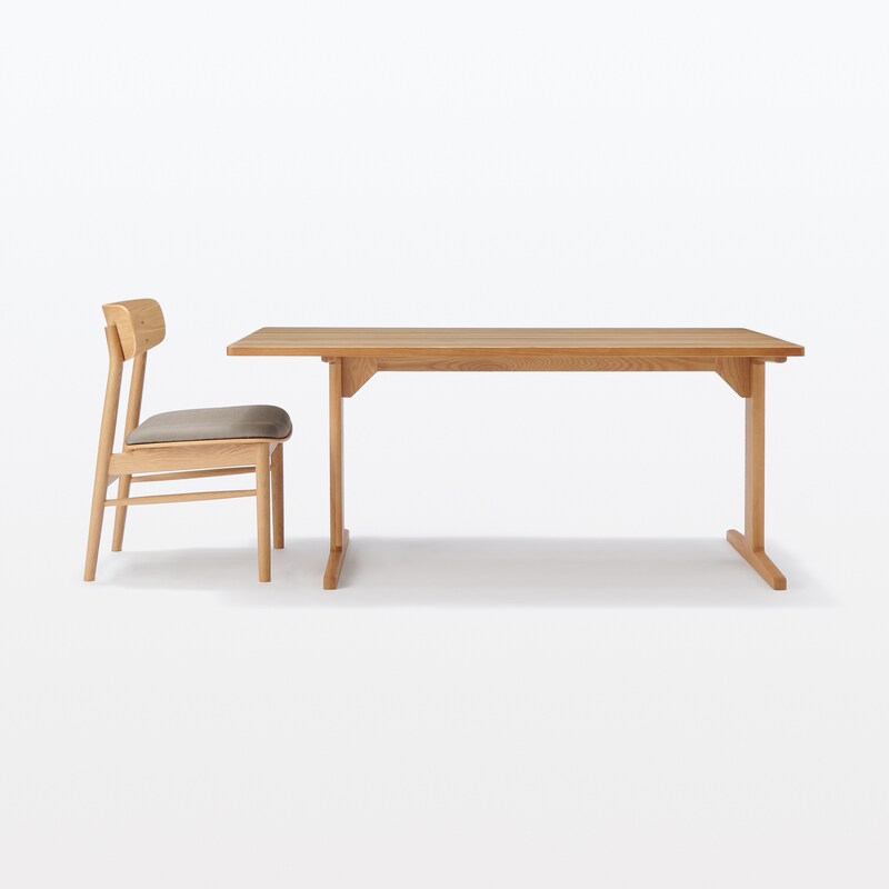 端材をつかった 木製 リビングダイニング テーブル | 無印良品 