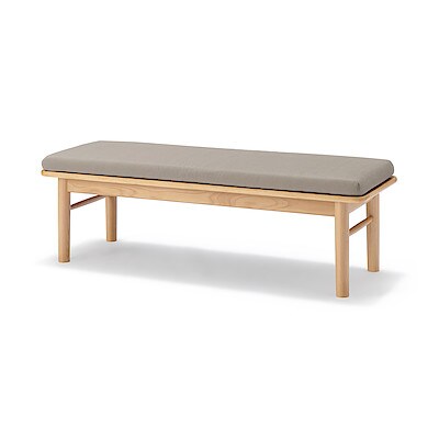 端材をつかった　木製　リビングダイニング　ベンチ　オーク材　幅１３０ｃｍ