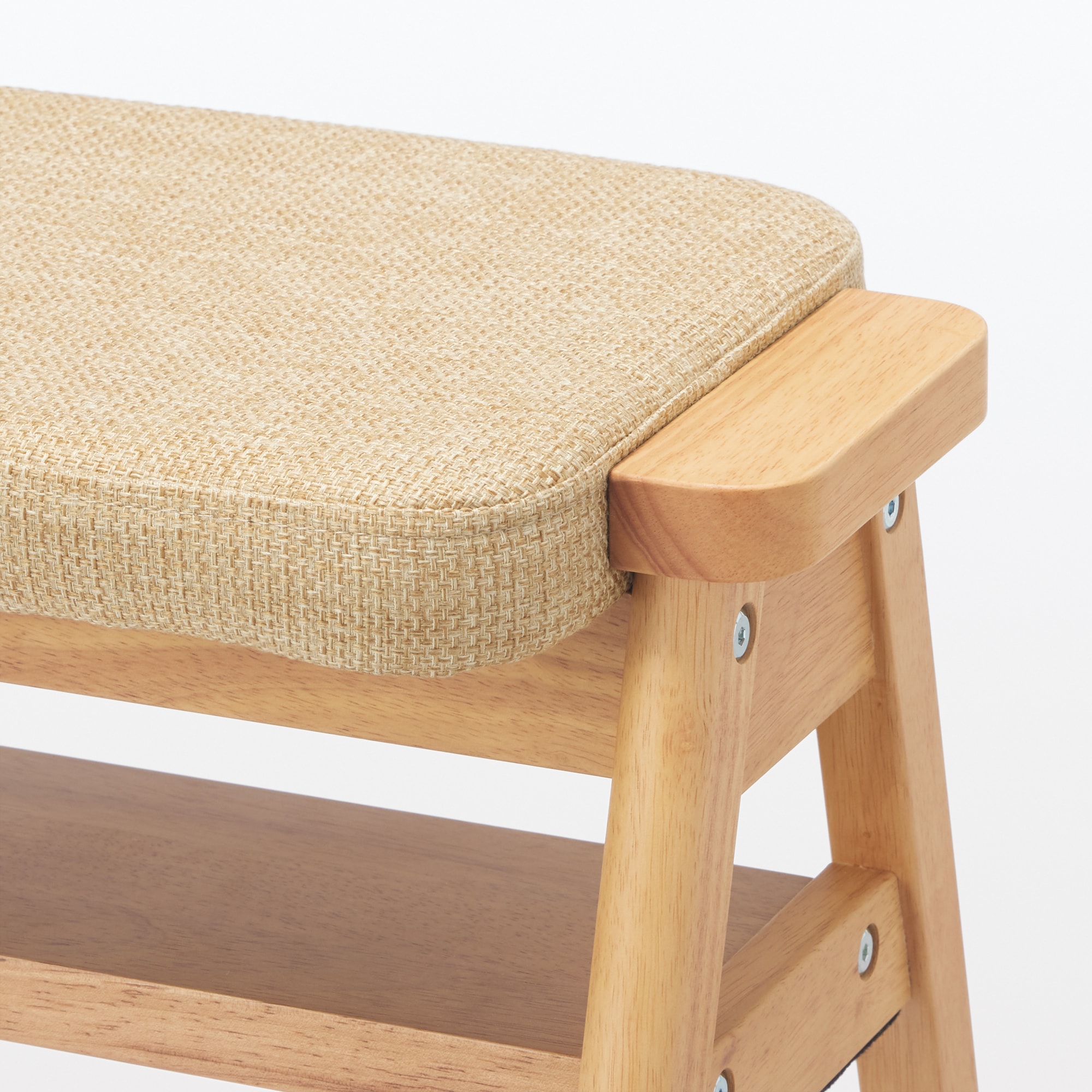 残反をつかったスタッキングスツール　ポリエステルななこ織　ベージュ