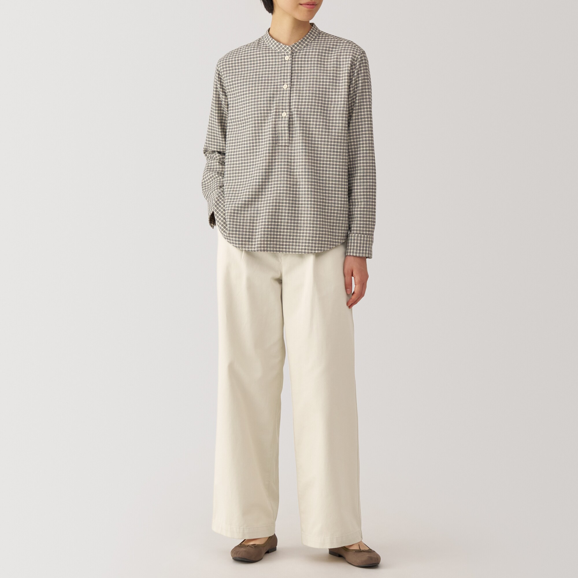 婦人　ムラ糸　チノタックワイドパンツ　股下長め