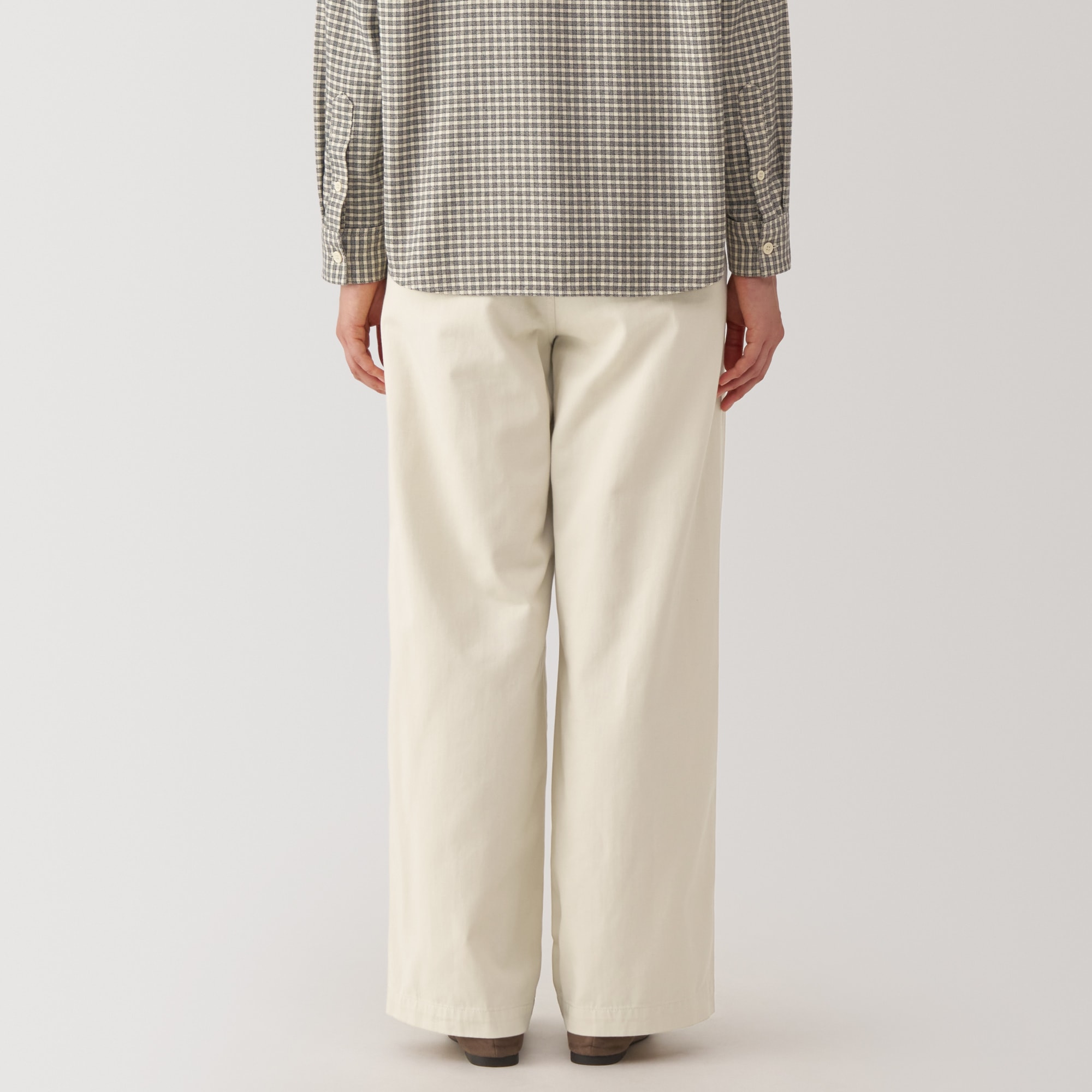 婦人　ムラ糸　チノタックワイドパンツ　股下長め