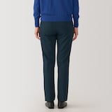 婦人　ストレッチチノ　スリムテーパードパンツ　股下長め