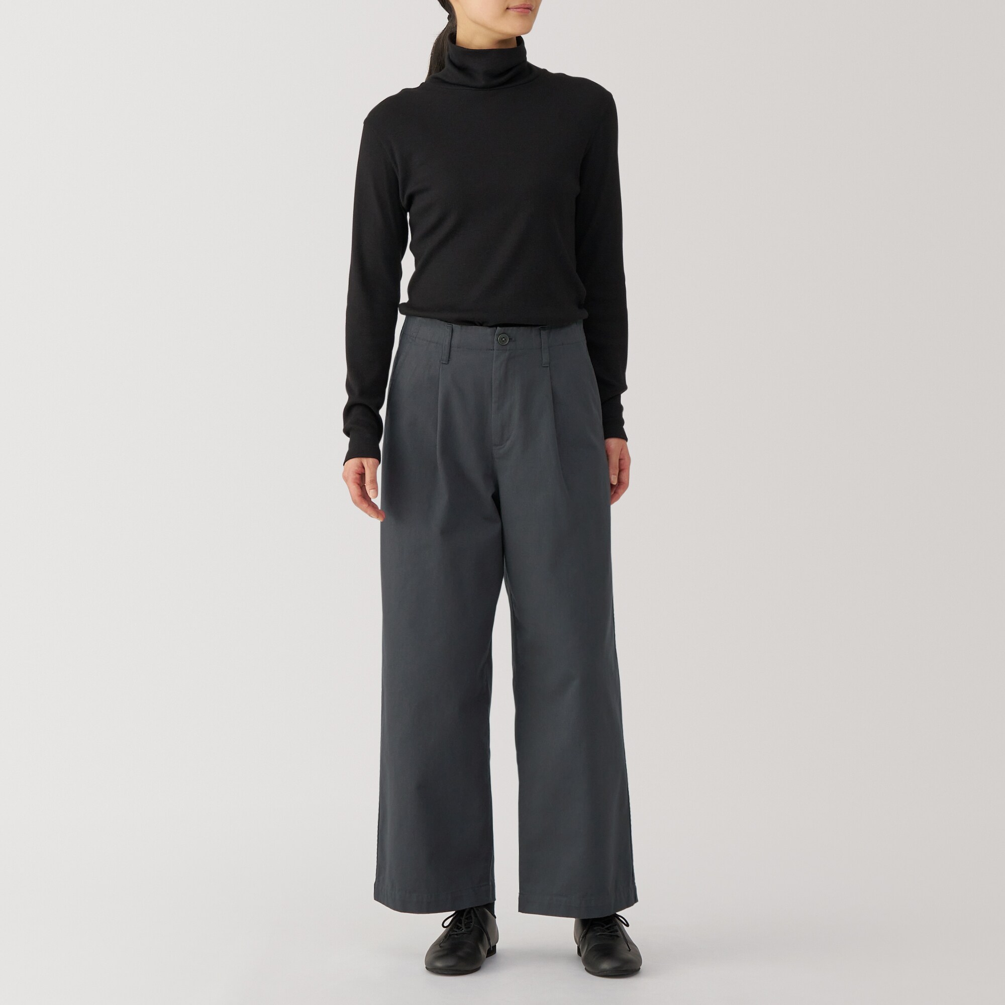 婦人 ムラ糸 チノタックワイドパンツ 股下短め（OS） | 無印良品