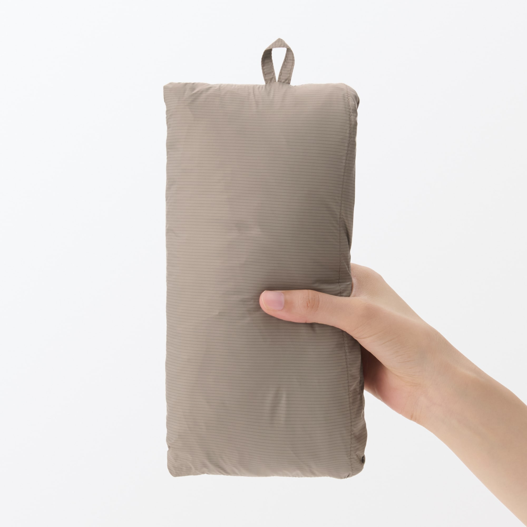 婦人　軽量ダウンノーカラージャケット（帯電防止裏地）