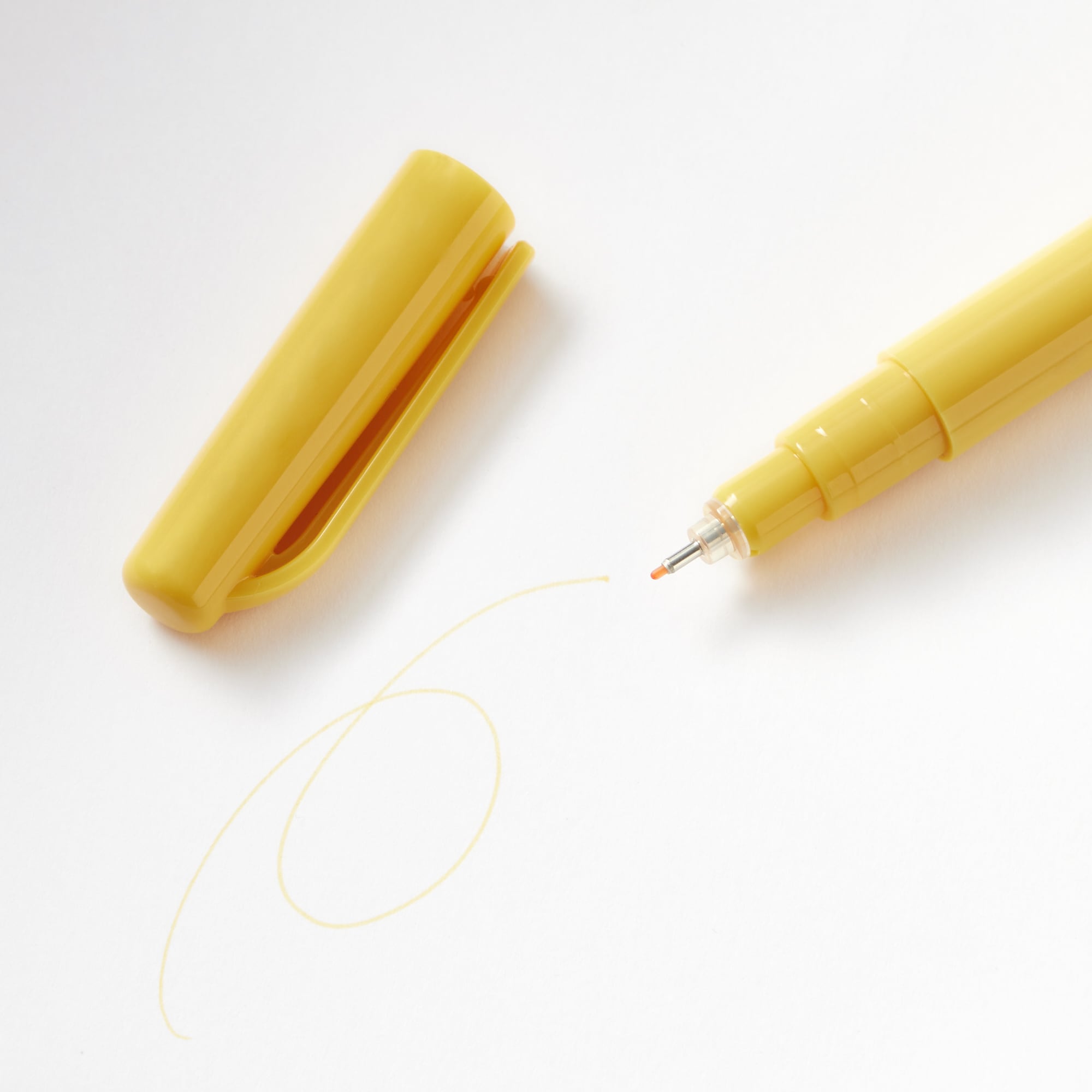 水性サインペン　細字