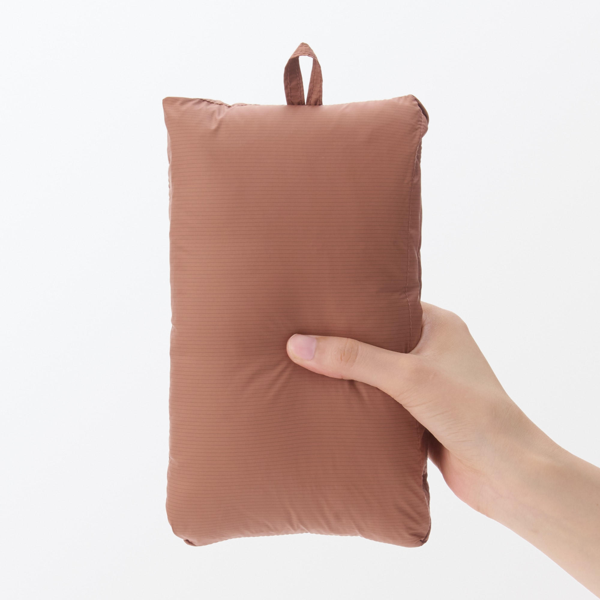 婦人　軽量ダウンノーカラーベスト（帯電防止裏地）