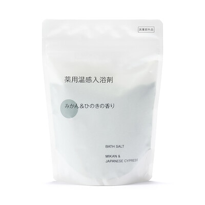 【季節限定】薬用温感入浴剤　みかん＆ひのきの香り　３６０ｇ／スプーン付