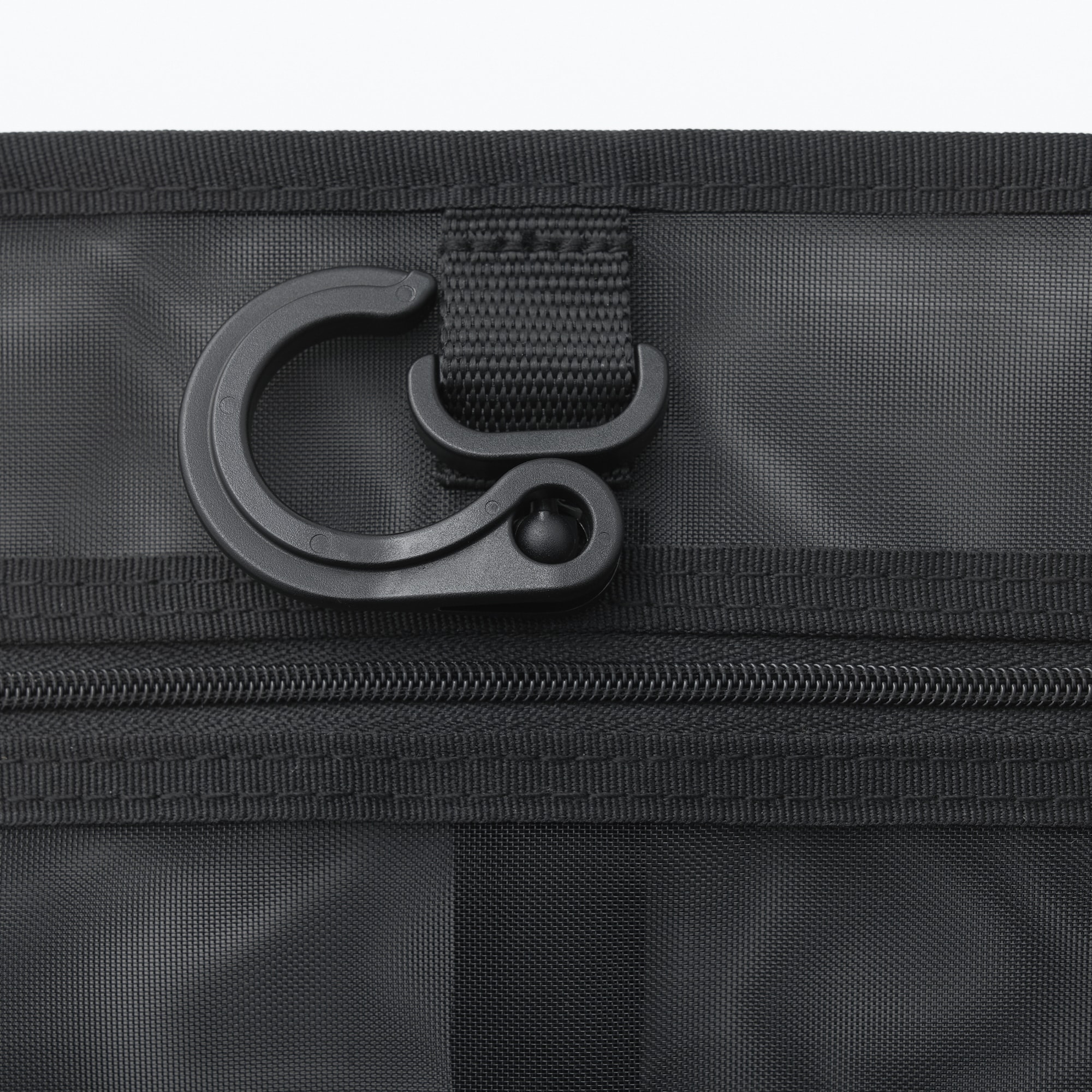 ナイロンメッシュ吊るして使える洗面用具ケース