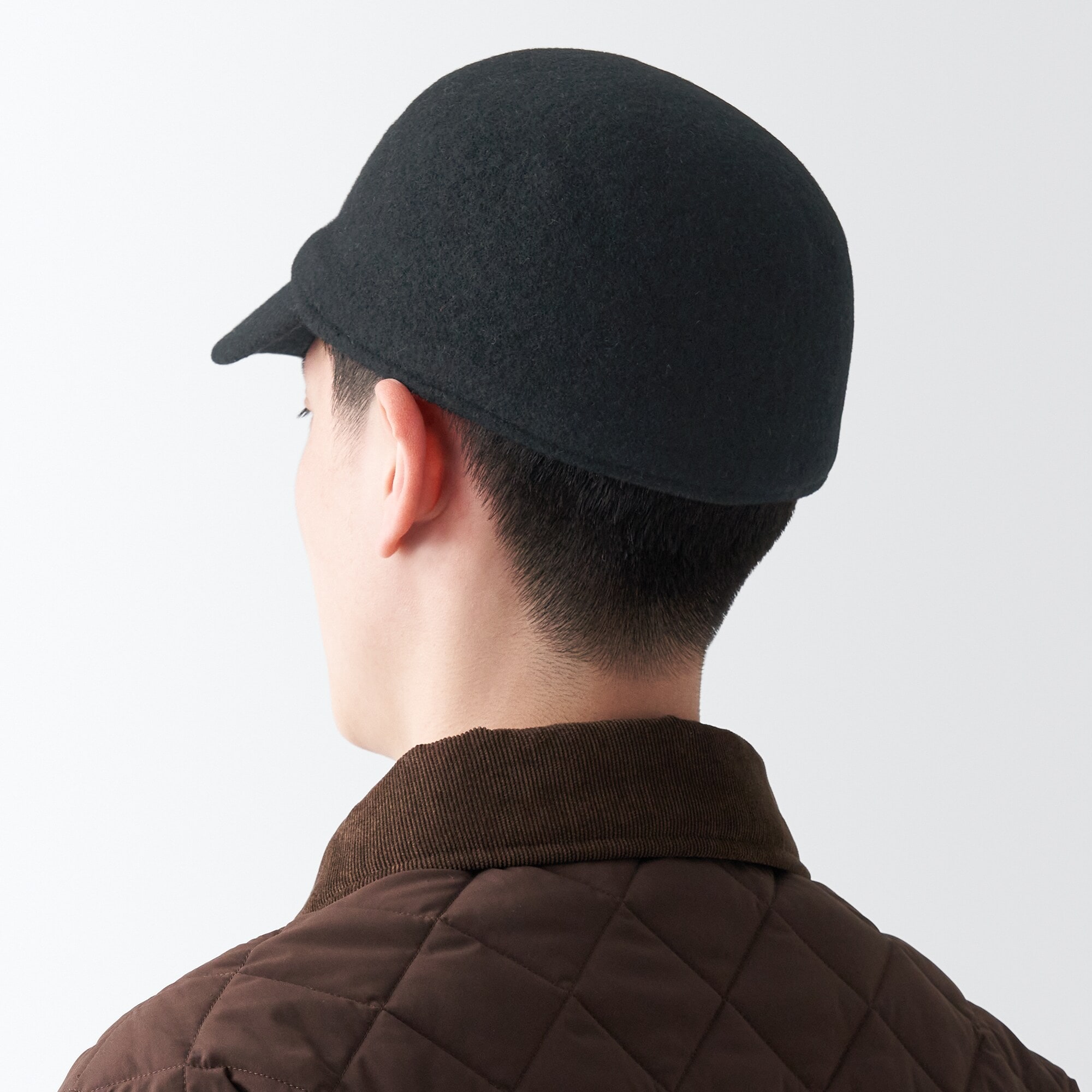 ウールメルトン　キャップ