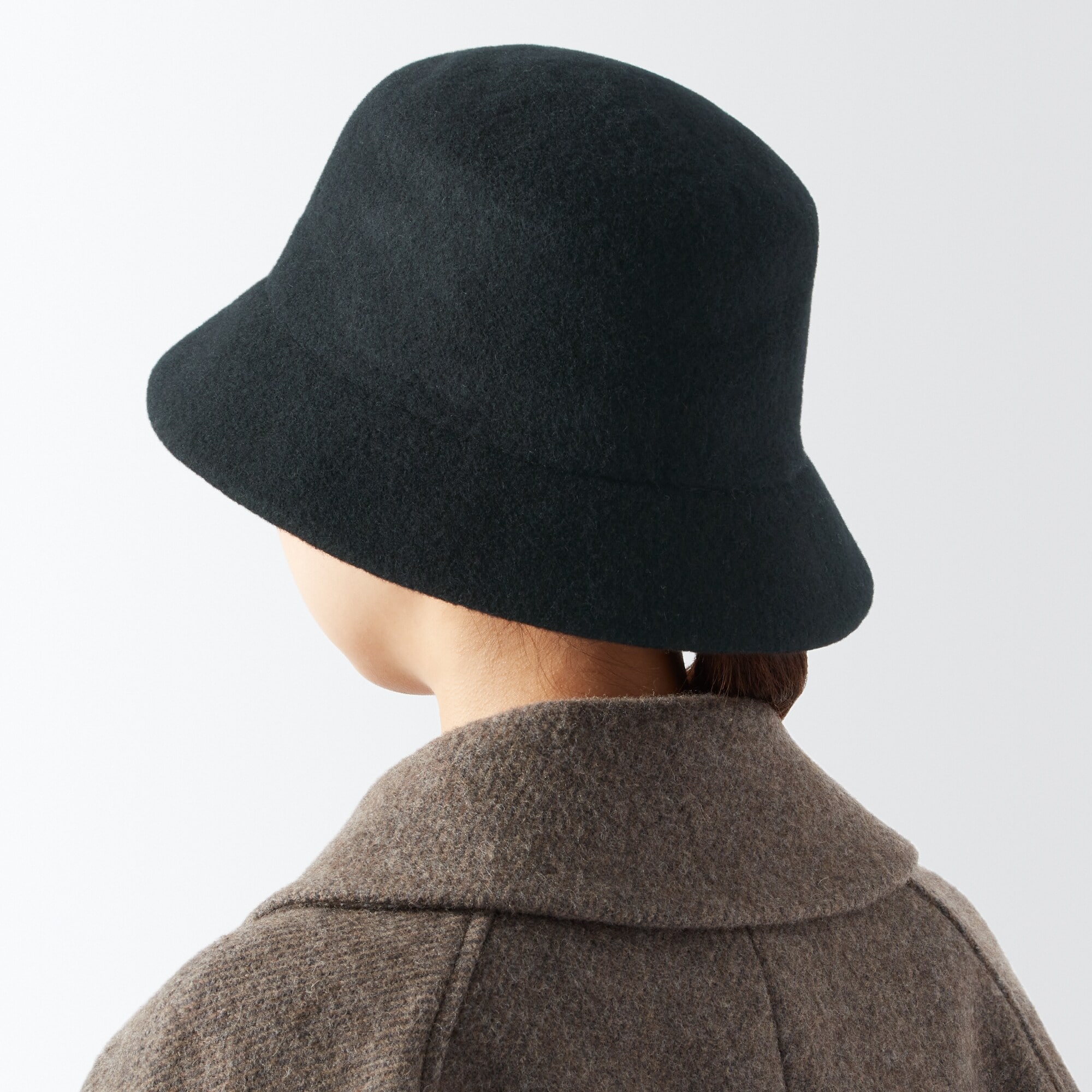 ウールメルトン　バケットハット