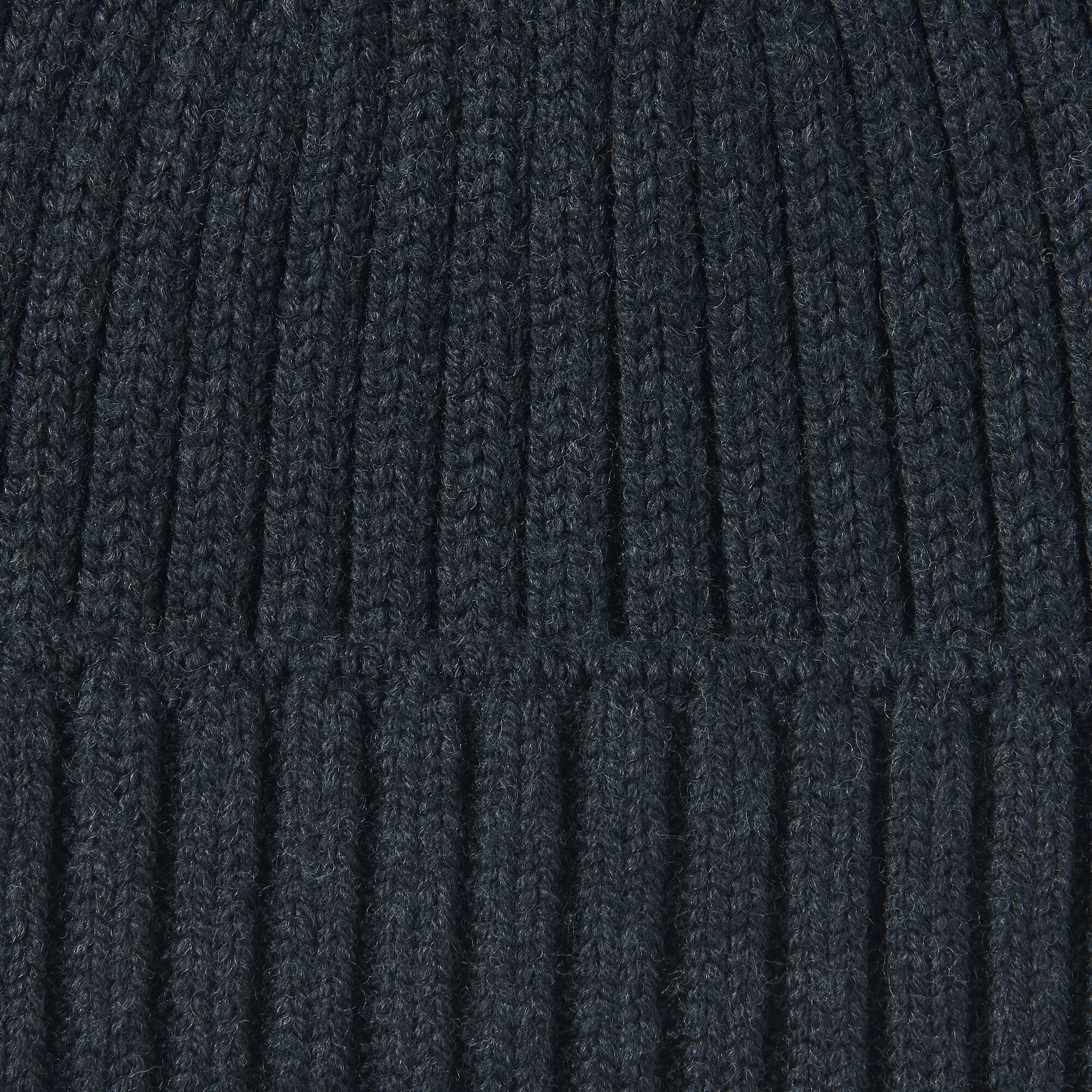 おでこのチクチクを抑えた　ウール混　リブ編み　ワッチ