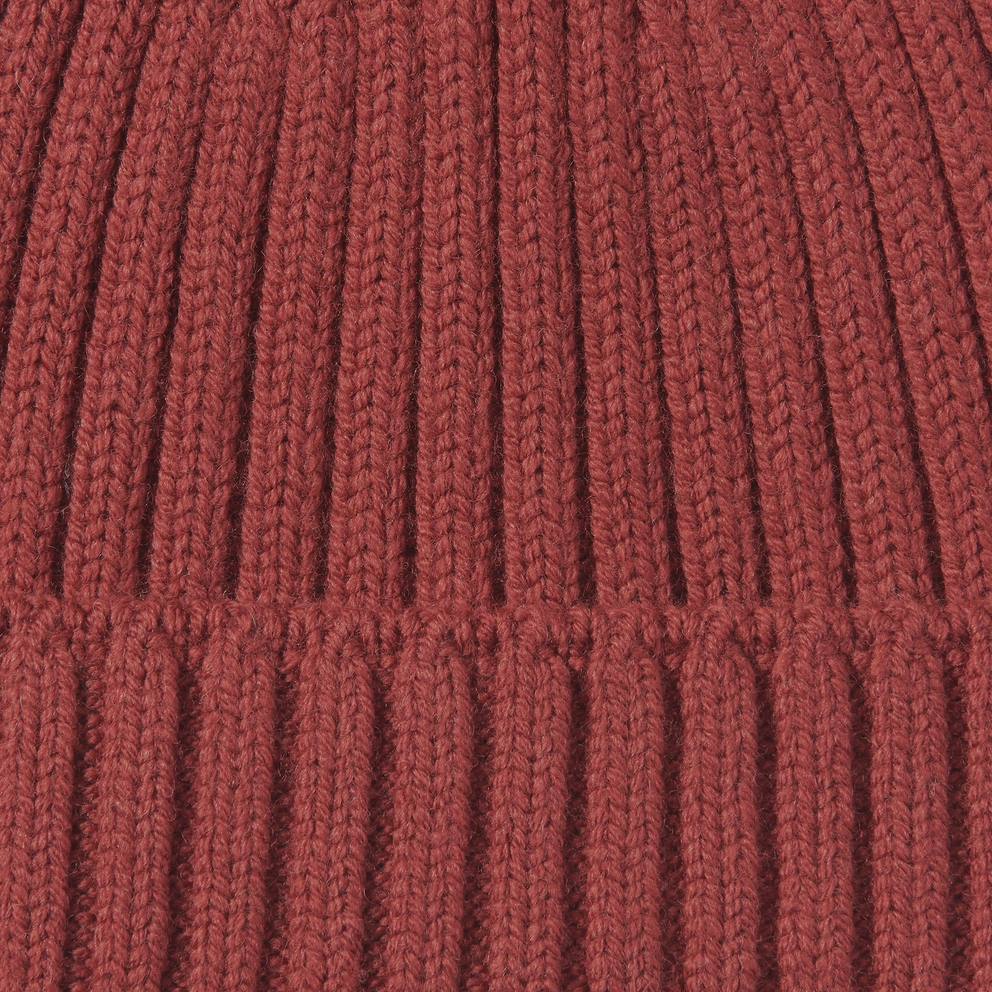 おでこのチクチクを抑えた　ウール混　リブ編み　ワッチ