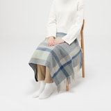 ウール　ひざ掛けにもなる　大判ストール（チェック）