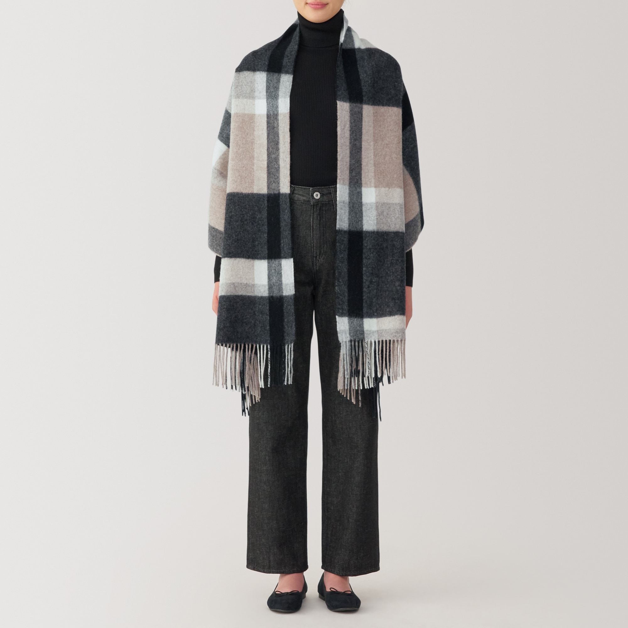 ウール　ひざ掛けにもなる　大判ストール（チェック）