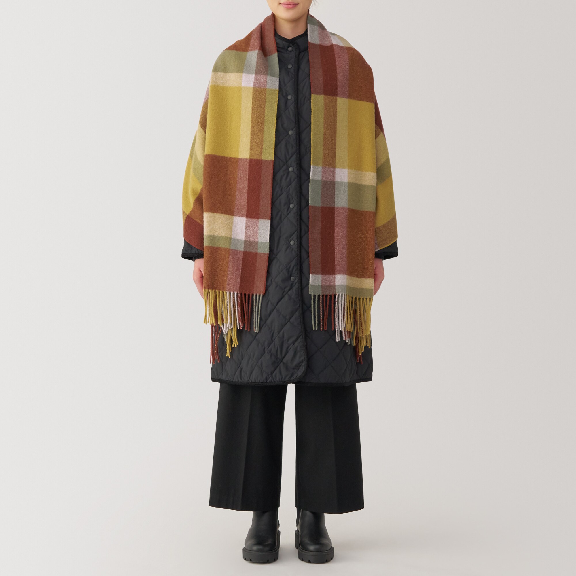 ウール　ひざ掛けにもなる　大判ストール（チェック）