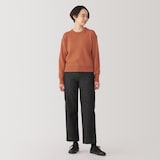 婦人　洗えるウールミドルゲージクルーネックセーター