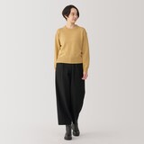 婦人　洗えるウールミドルゲージクルーネックセーター