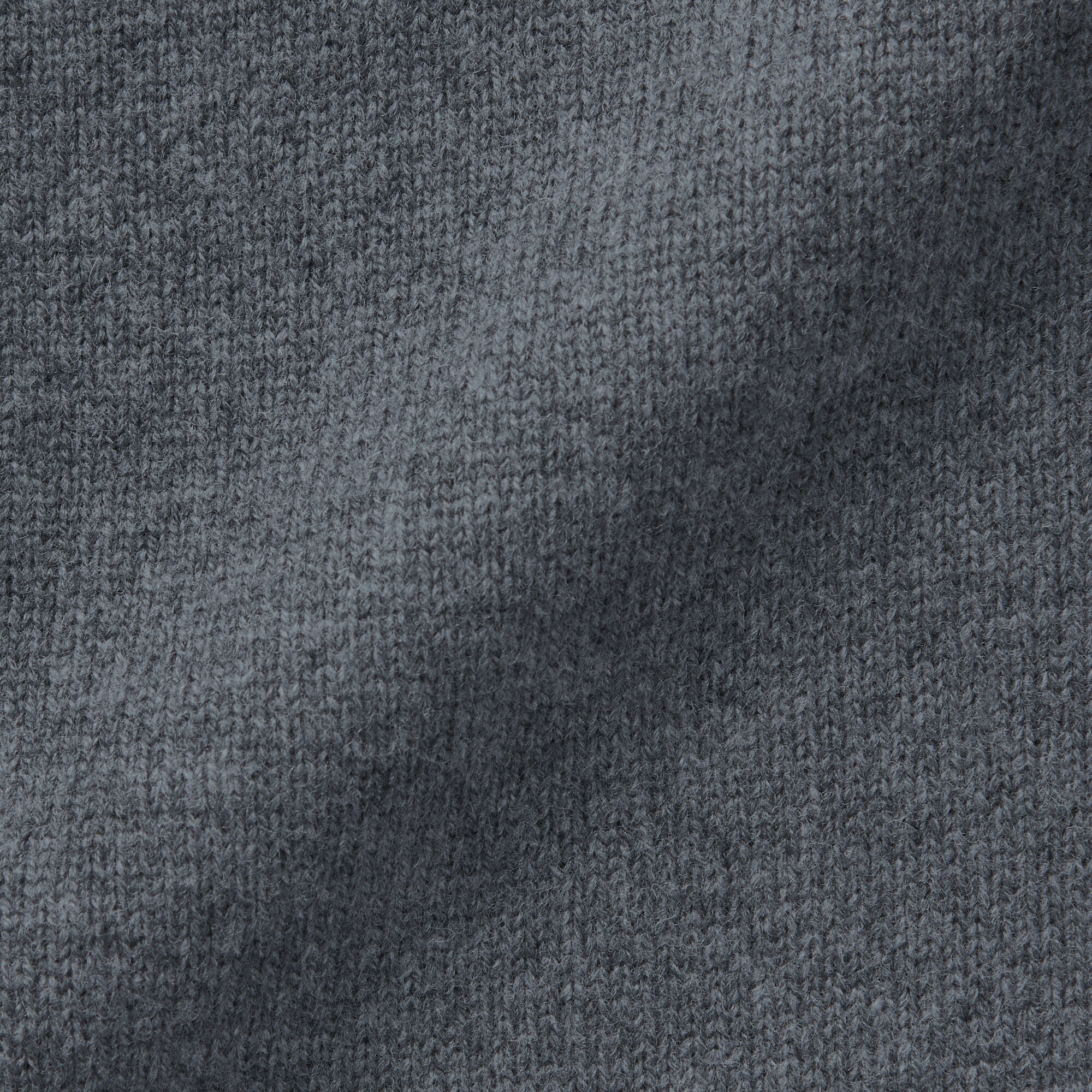 婦人　洗えるウールミドルゲージＶネックカーディガン