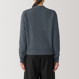 婦人　洗えるウールミドルゲージＶネックカーディガン