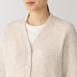 婦人　洗えるウールミドルゲージＶネックカーディガン