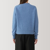 婦人　洗えるウールミドルゲージＶネックカーディガン