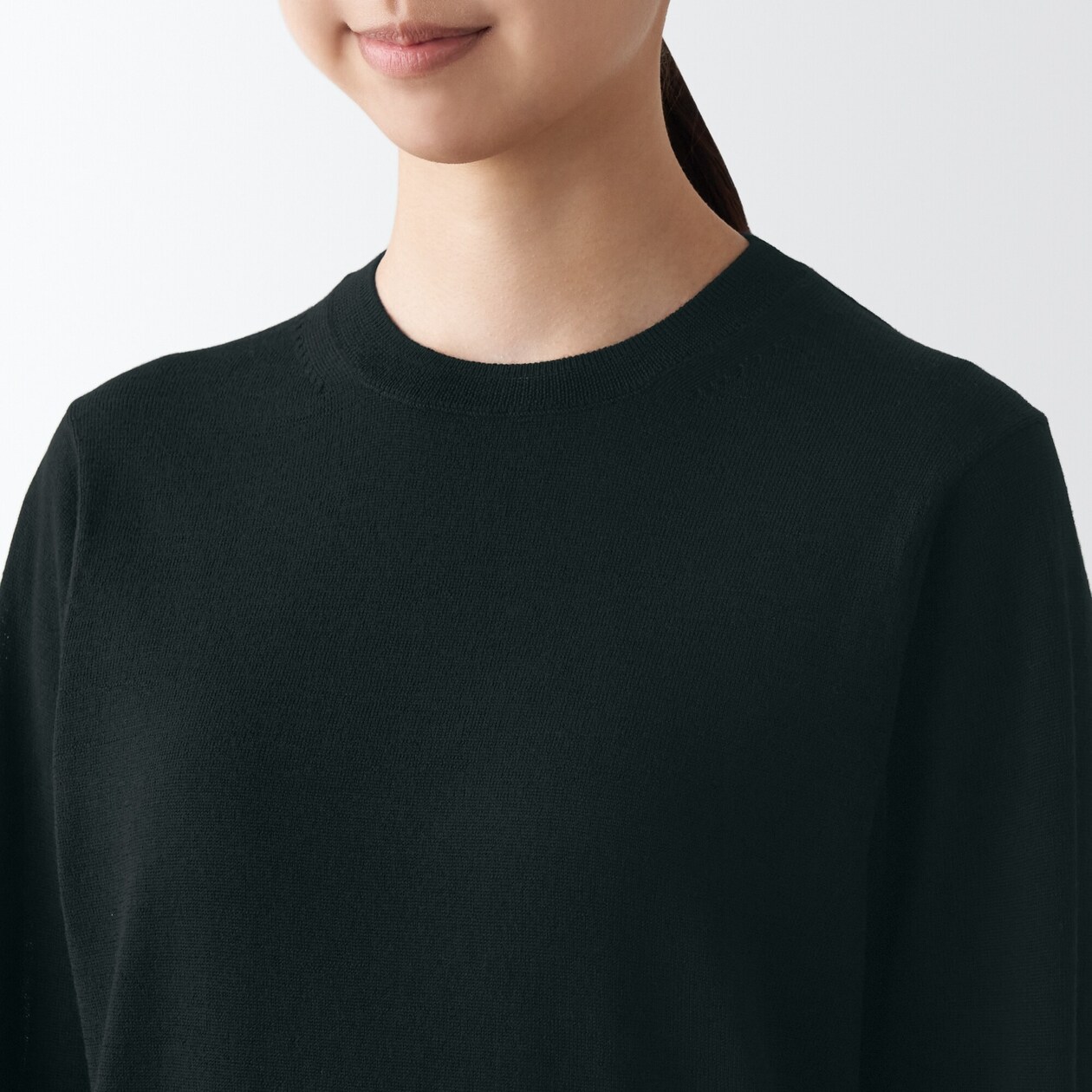 婦人　洗えるウールハイゲージクルーネックセーター