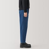 婦人　洗いざらしデニム　イージーテーパードパンツ