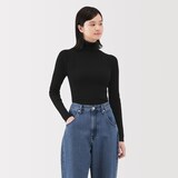 婦人　洗えるウールハイゲージリブタートルネックセーター