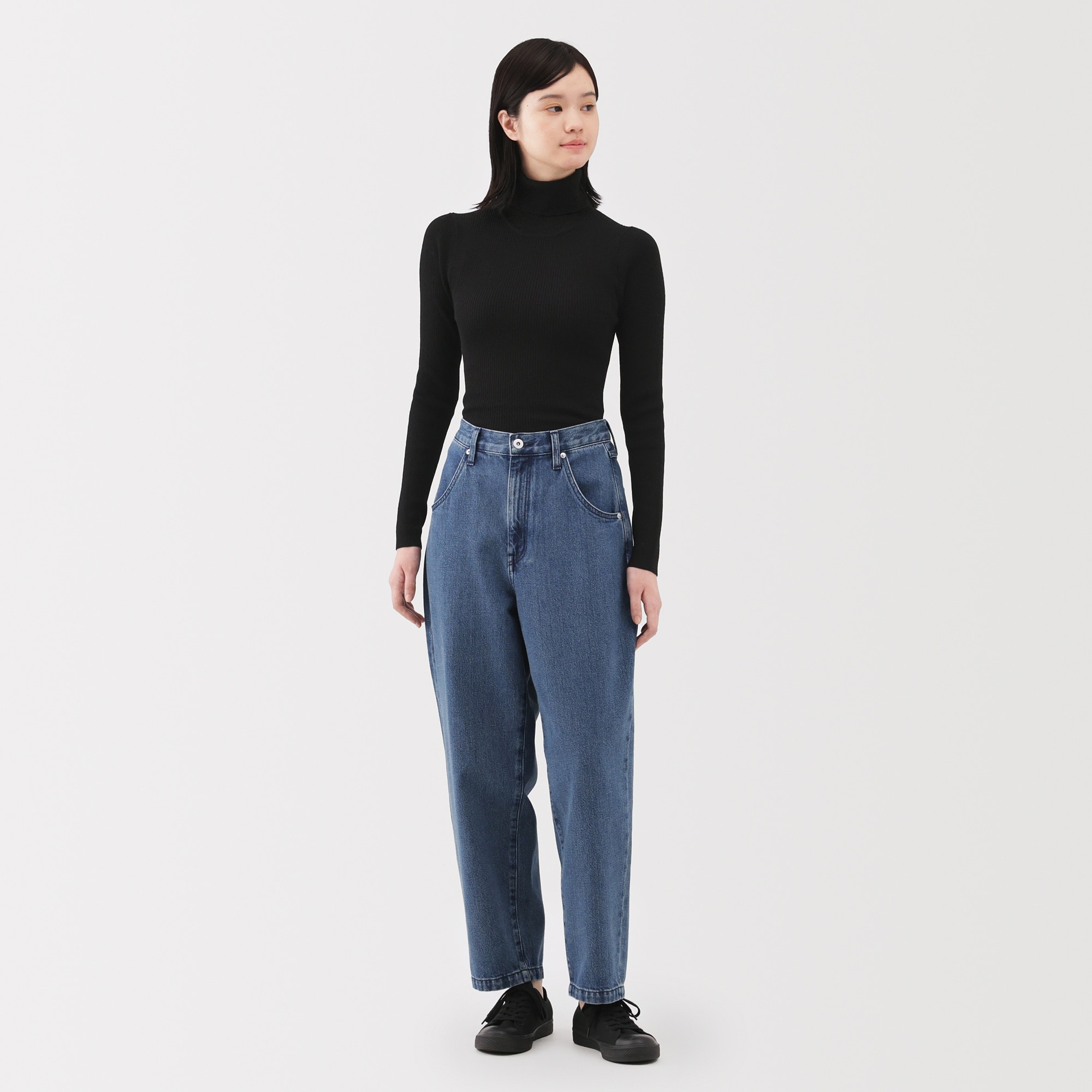 婦人　洗えるウールハイゲージリブタートルネックセーター