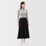 婦人　洗えるウールハイゲージリブタートルネックセーター