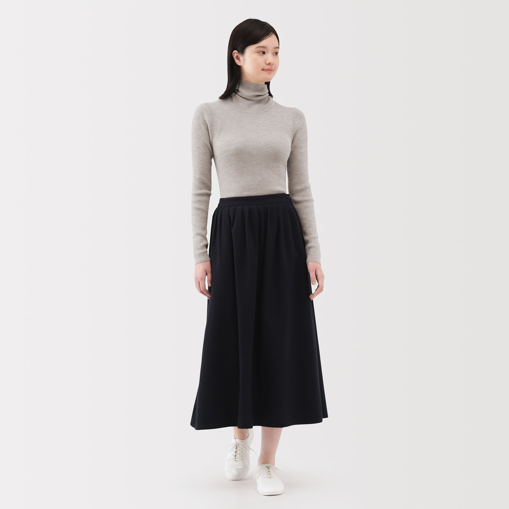 婦人　洗えるウールハイゲージリブタートルネックセーター