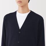 紳士　洗えるウールハイゲージＶネックカーディガン