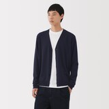 紳士　洗えるウールハイゲージＶネックカーディガン
