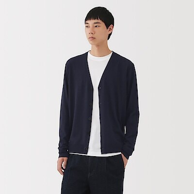 紳士　洗えるウールハイゲージＶネックカーディガン