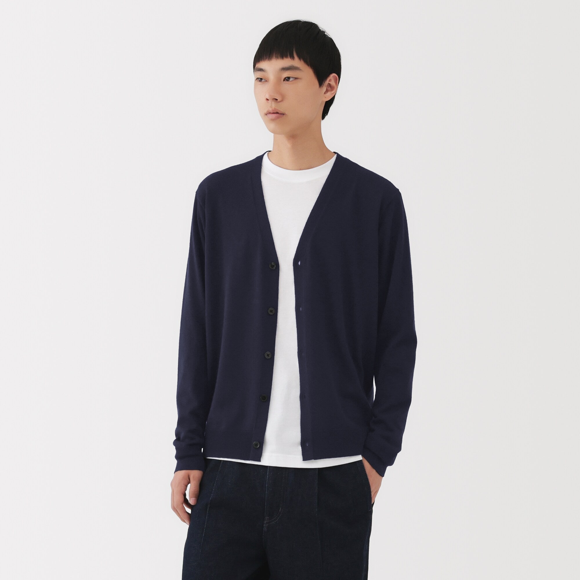 【美品】フォクシー カーディガン ハイゲージウール100% Vネック 紺ネイビー ファッション通販のNY.ONLINE