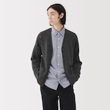 紳士　洗えるウールミドルゲージＶネックカーディガン