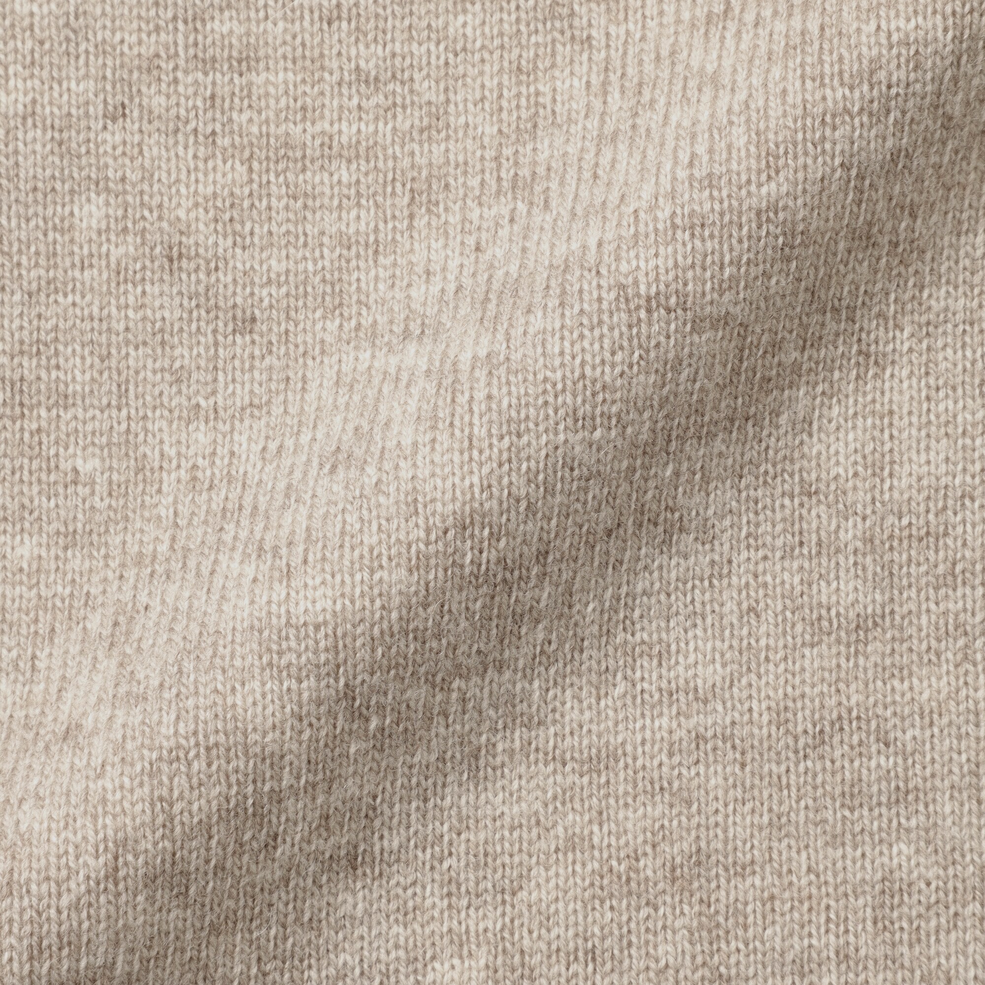 紳士　洗えるウールミドルゲージＶネックカーディガン