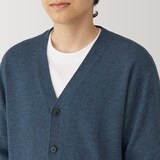 紳士　洗えるウールミドルゲージＶネックカーディガン