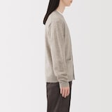 紳士　洗えるウールミドルゲージＶネックカーディガン